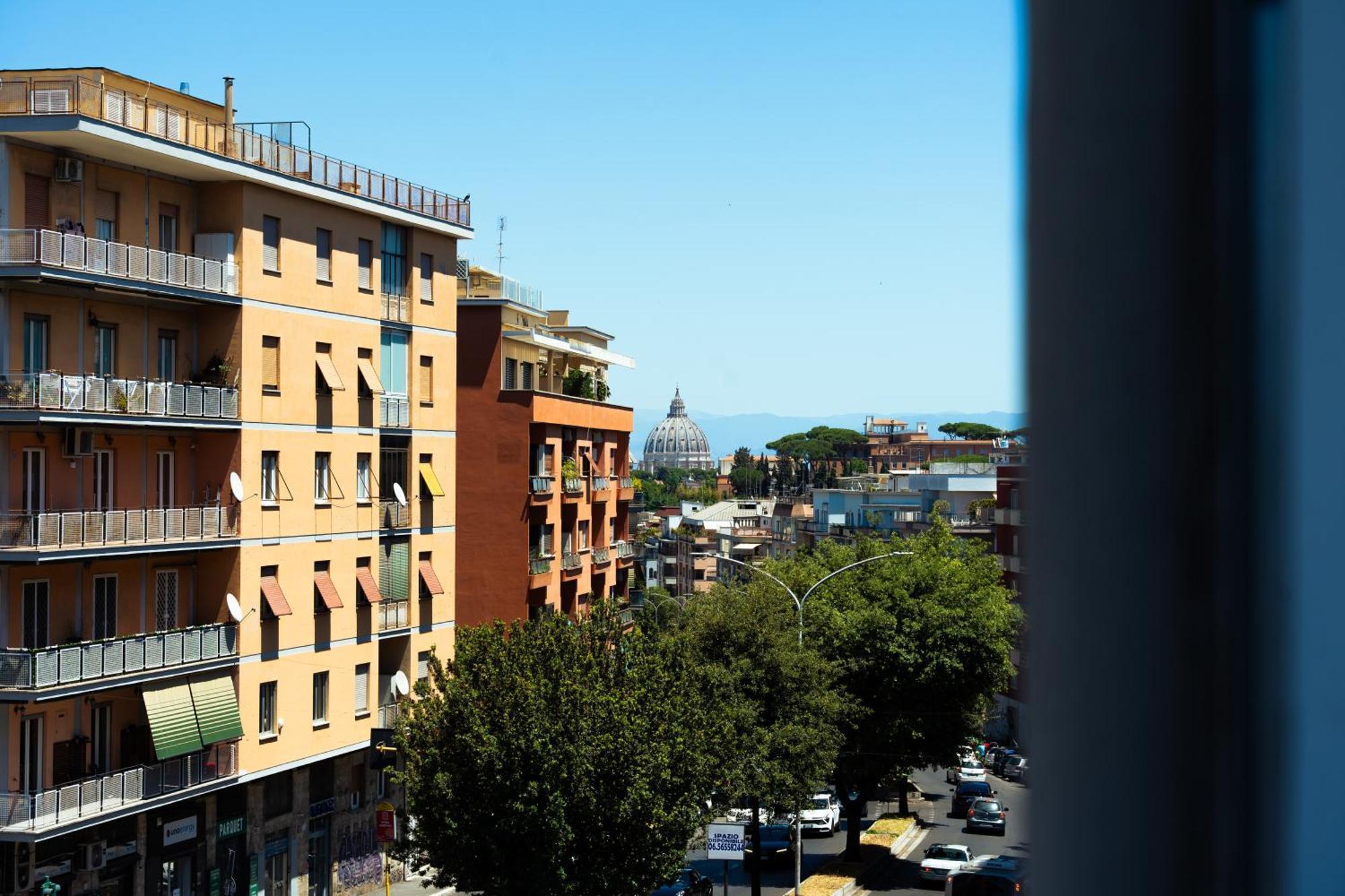 Near Vatican, Irnerio 47 Guest House Rome Extérieur photo